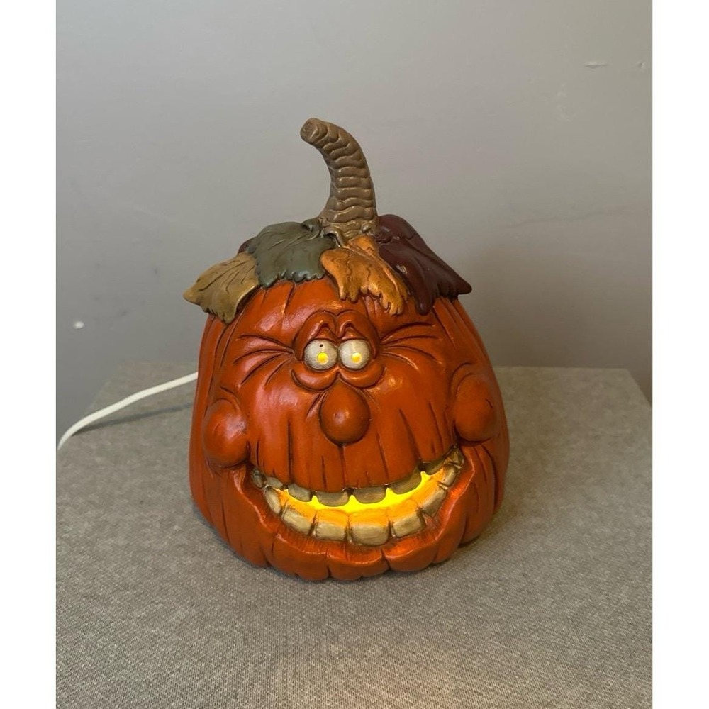 Vintage Ceramic Halloween Jack-o-Lantern Pumpkin Light 2002 Novelty Lights Up